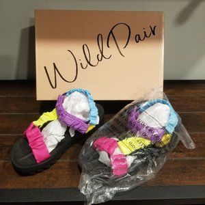 Wild Pair Kendie Sporty Wedge Sandals, Multi Satin - Size 5